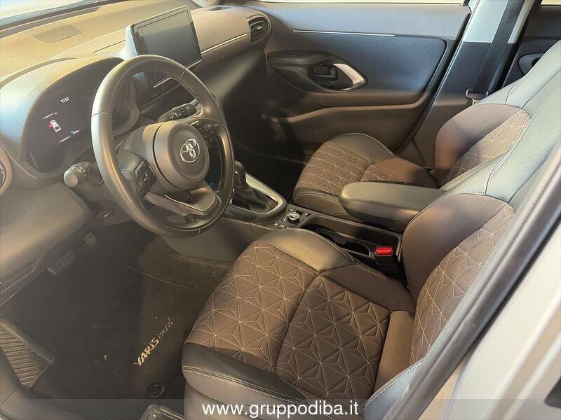 Toyota Yaris Cross 1.5h Lounge awd-i 116cv e-cvt