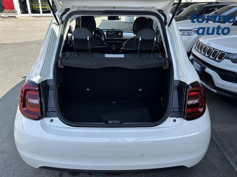 FIAT 500 Hybrid Hybrid Torino