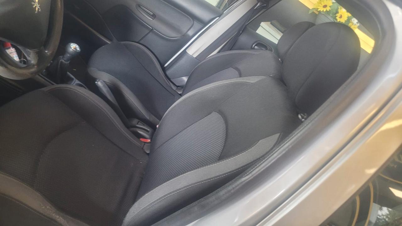 Peugeot 206 Plus 1.1 60CV 5p. GPL