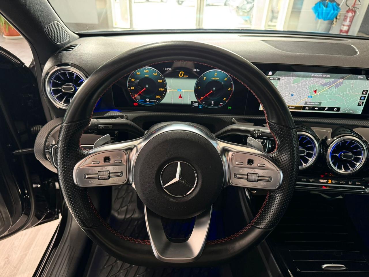 Mercedes-benz A 200d Premium AMG Night Edition