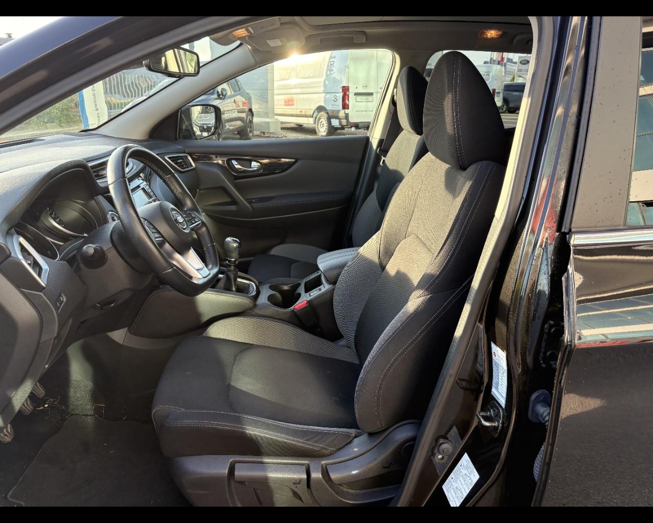 NISSAN Qashqai 2ª serie - Qashqai 1.3 DIG-T 140 CV N-Connecta