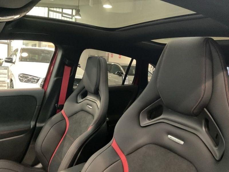 Mercedes-Benz GLA 45 S AMG 4Matic Racing Collection