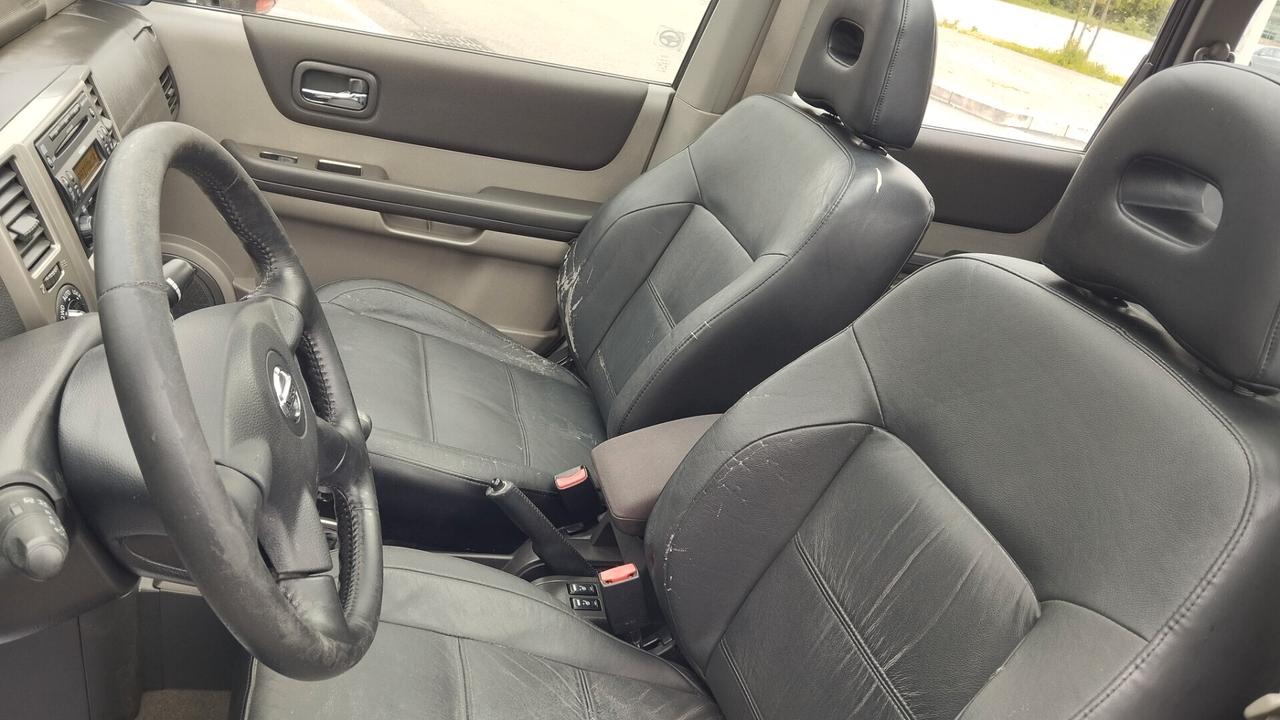 NISSAN X-TRAIL 2.2 TDI 2004