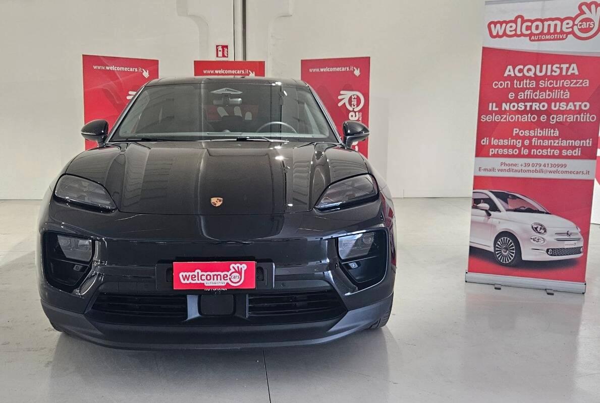 Porsche Macan 4