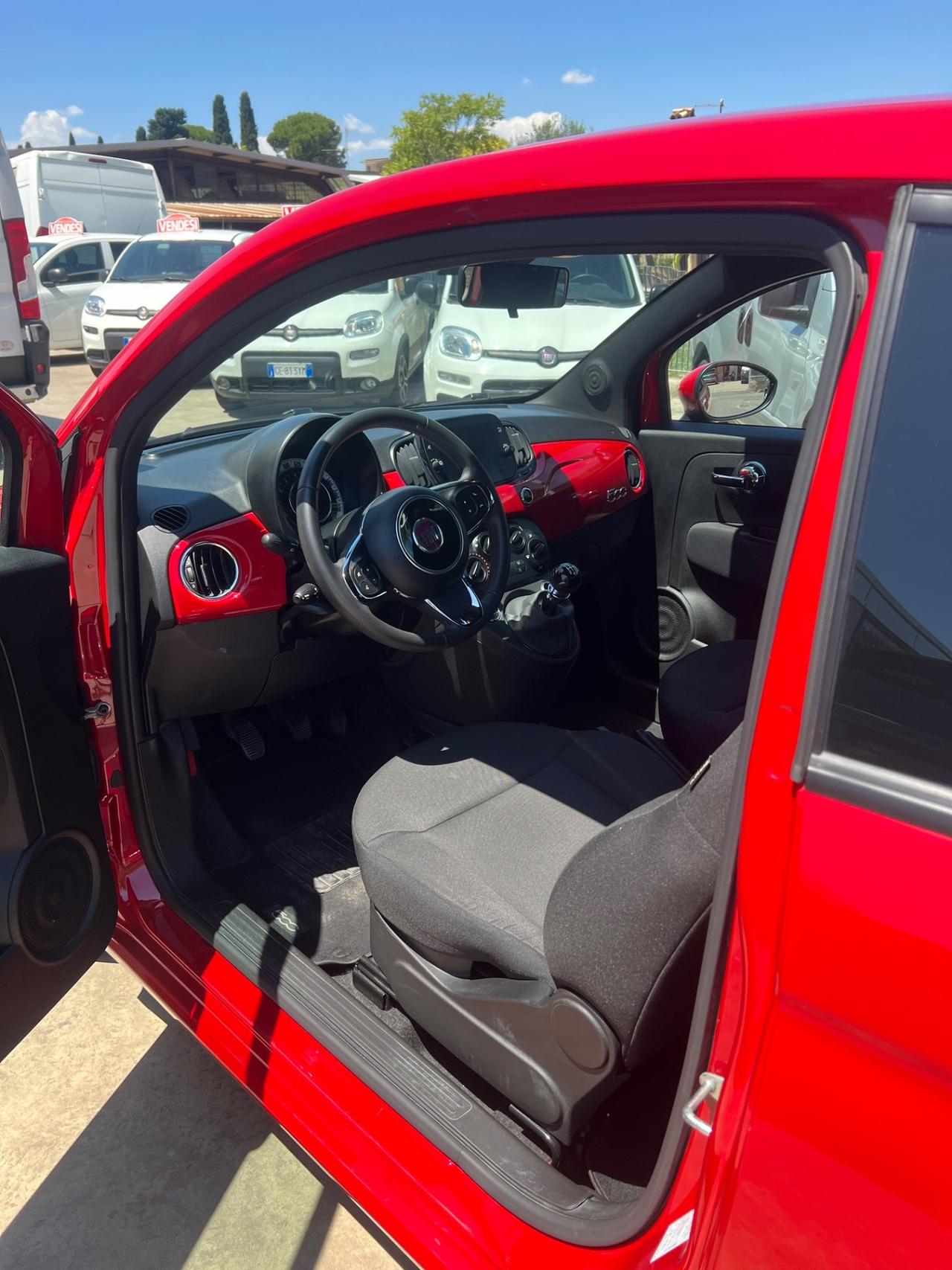 Fiat 500 1.0 Hybrid Red
