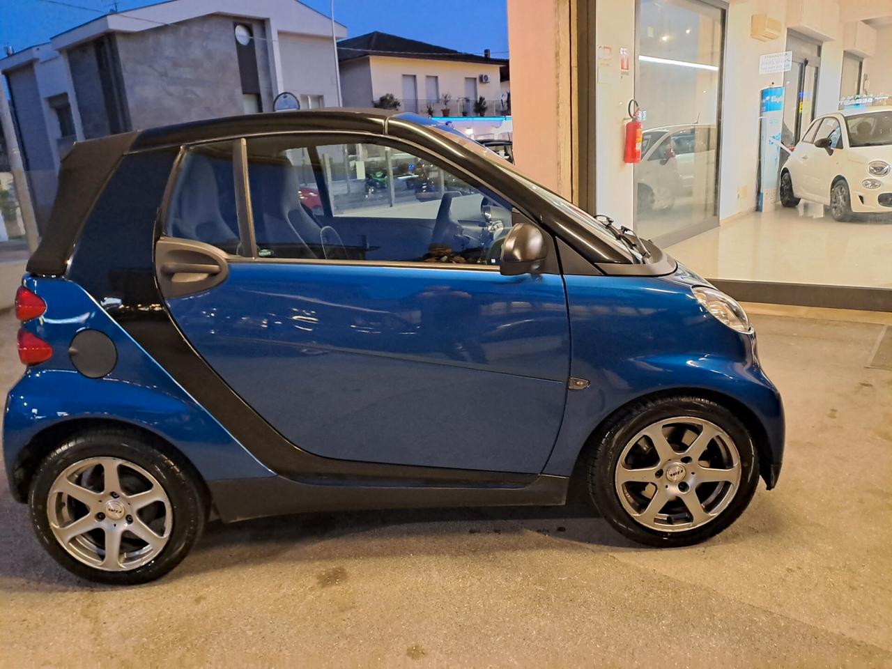 Smart ForTwo 1000 62 kW cabrio pulse