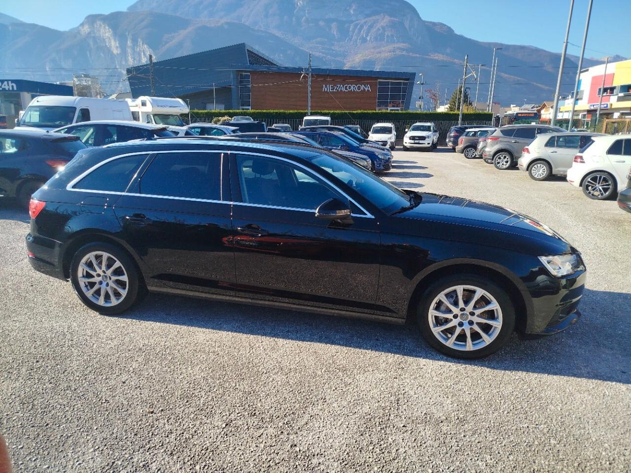 Audi A4 Avant 40 TDI quattro S tronic Sport