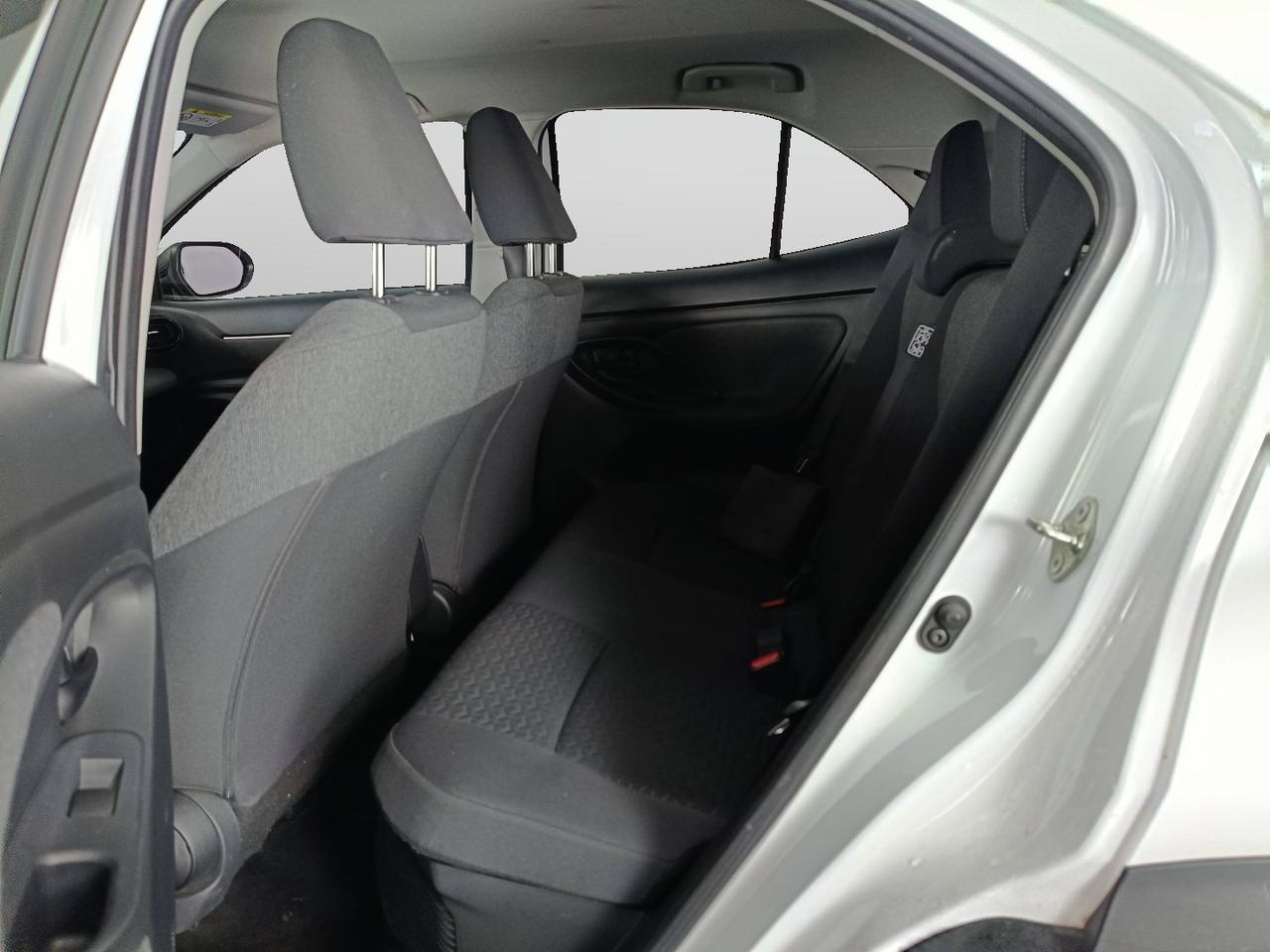 TOYOTA Yaris Cross - Yaris Cross 1.5h Business fwd 116cv e-cvt