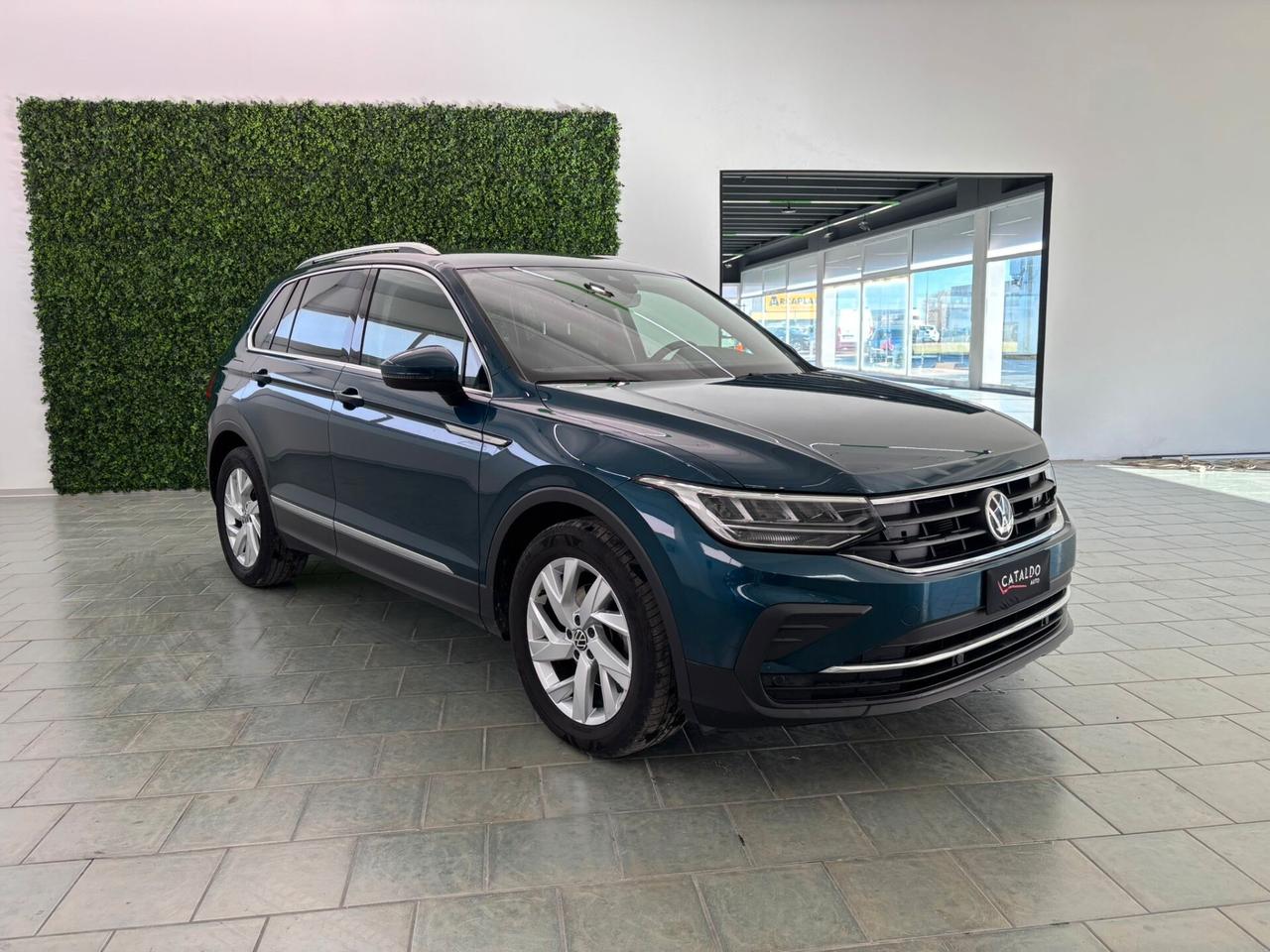 Volkswagen Tiguan 2.0 TDI SCR Life