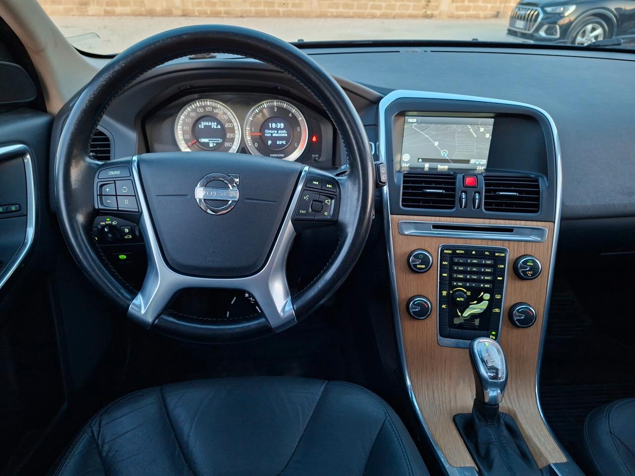 XC60 D5 2.0 D 163cv *TETTO PELLE-LED*