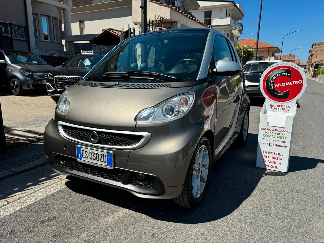 Smart ForTwo 1000 52 kW MHD coupé passion