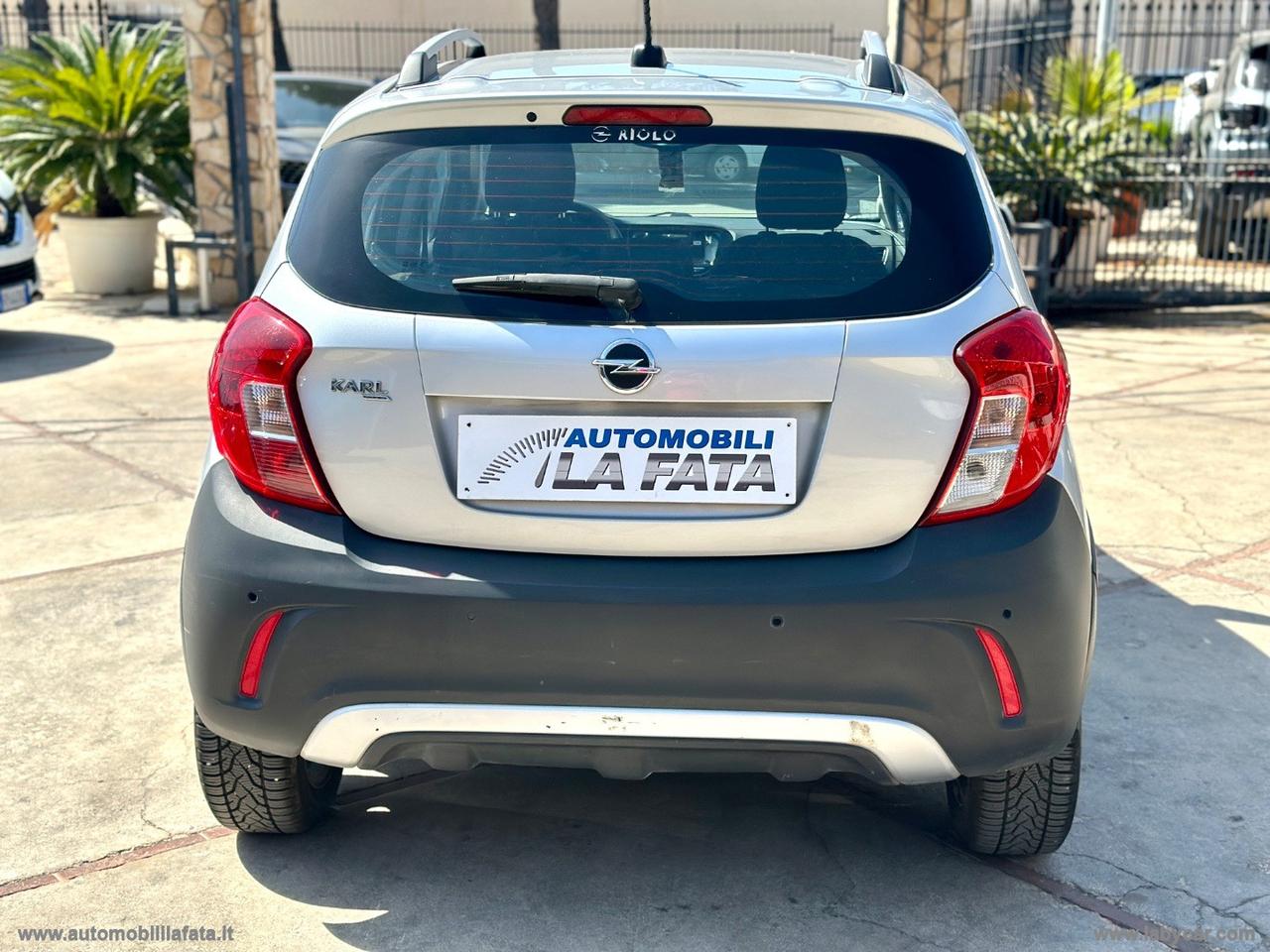 OPEL Karl Rocks 1.0 73 CV GPL PER NEOPATENTATI