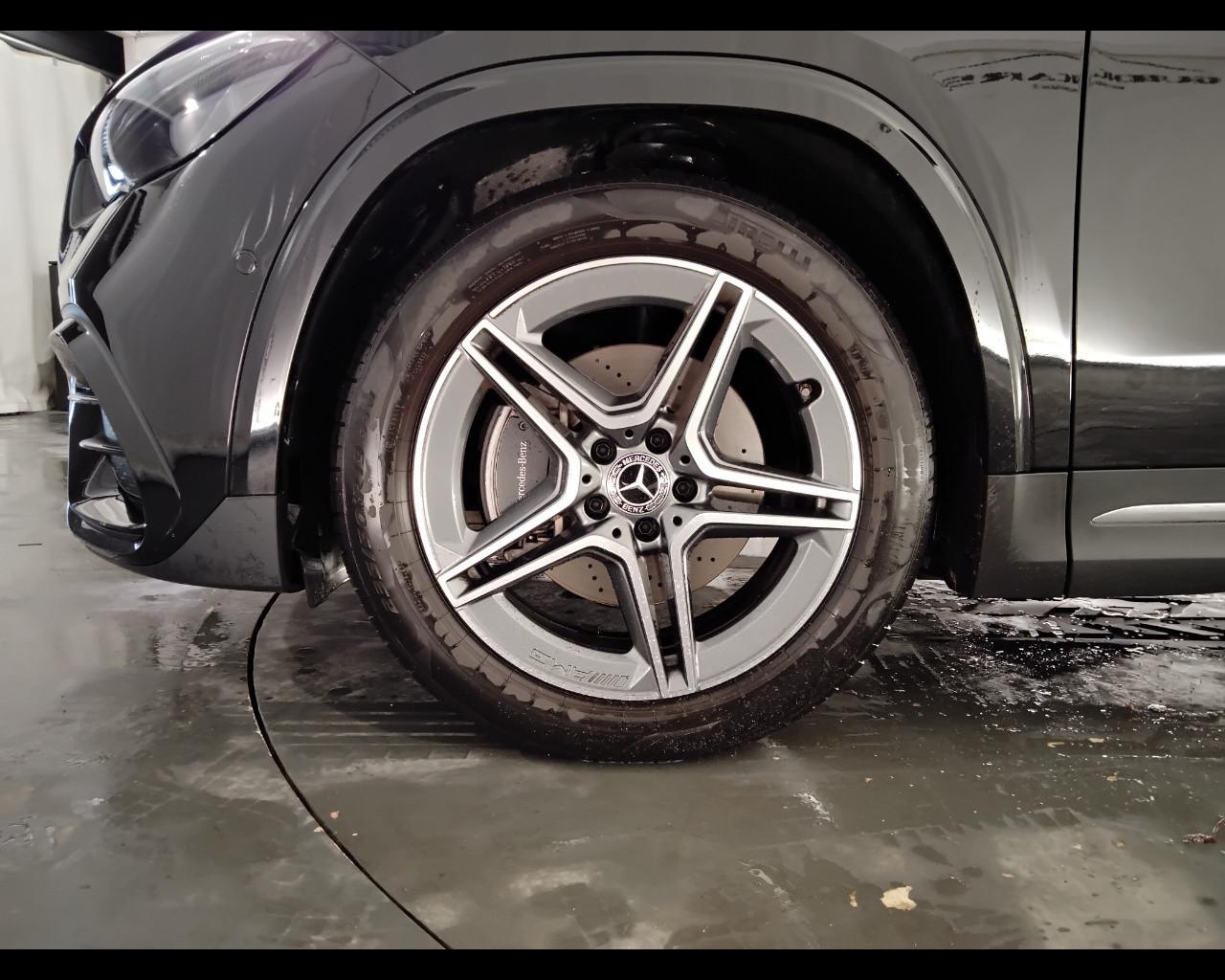 Mercedes-Benz GLA-H247 2023 - GLA 180 d AMG Line Advanced Plus auto