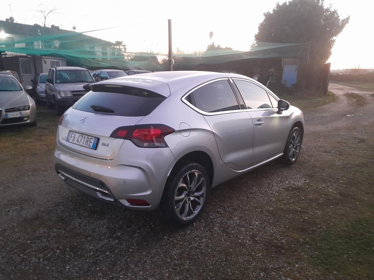 Ds DS4 4 BlueHDi 120 S&S Business