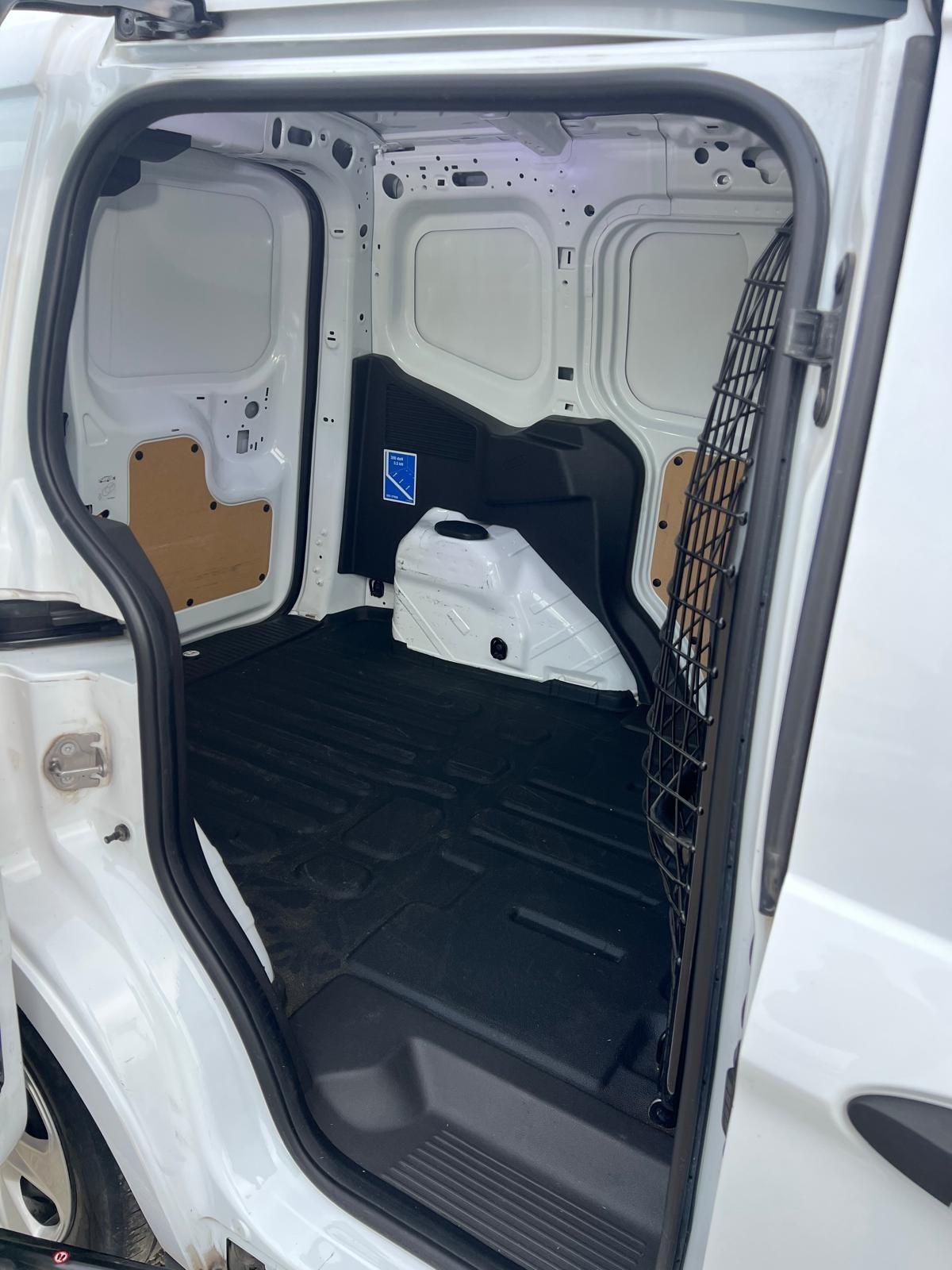 Ford Transit Courier