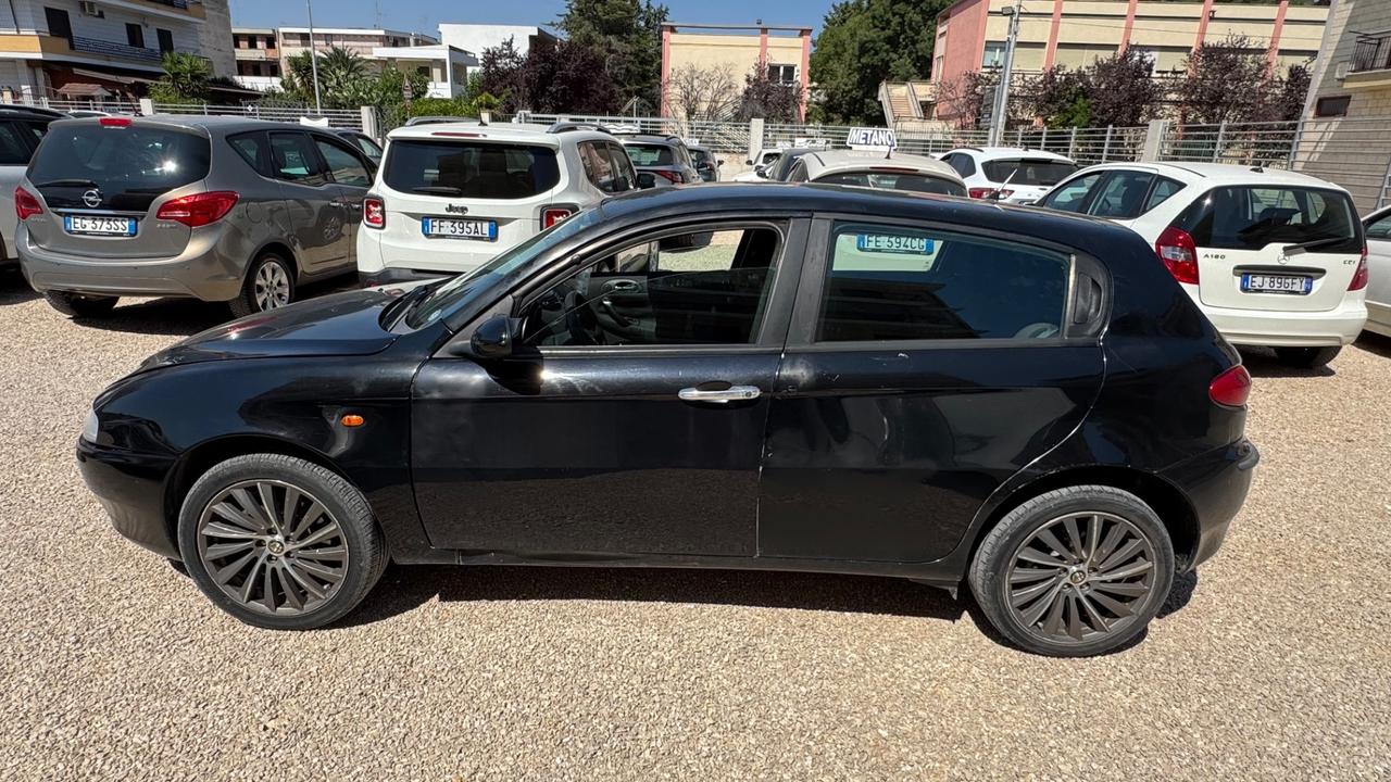 Alfa Romeo 147 1.9 JTD (115 CV) cat 5p. Distinctive