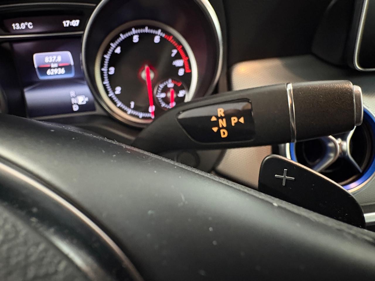 Mercedes GLA 180 1.6 benzina 122cv 2019 km 62000