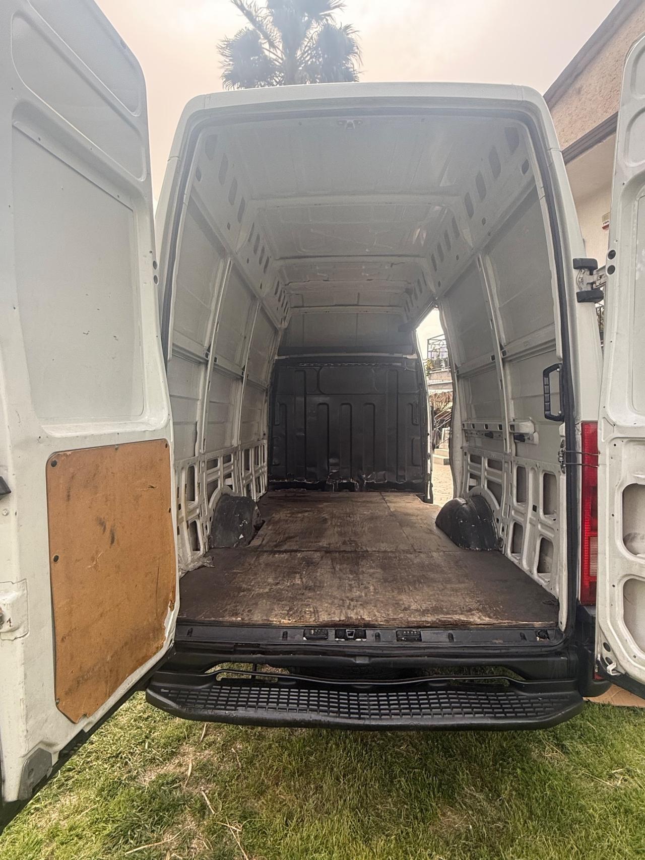 Iveco Daily 29L12V 2.3 Hpi TDI PM-TM Furgone