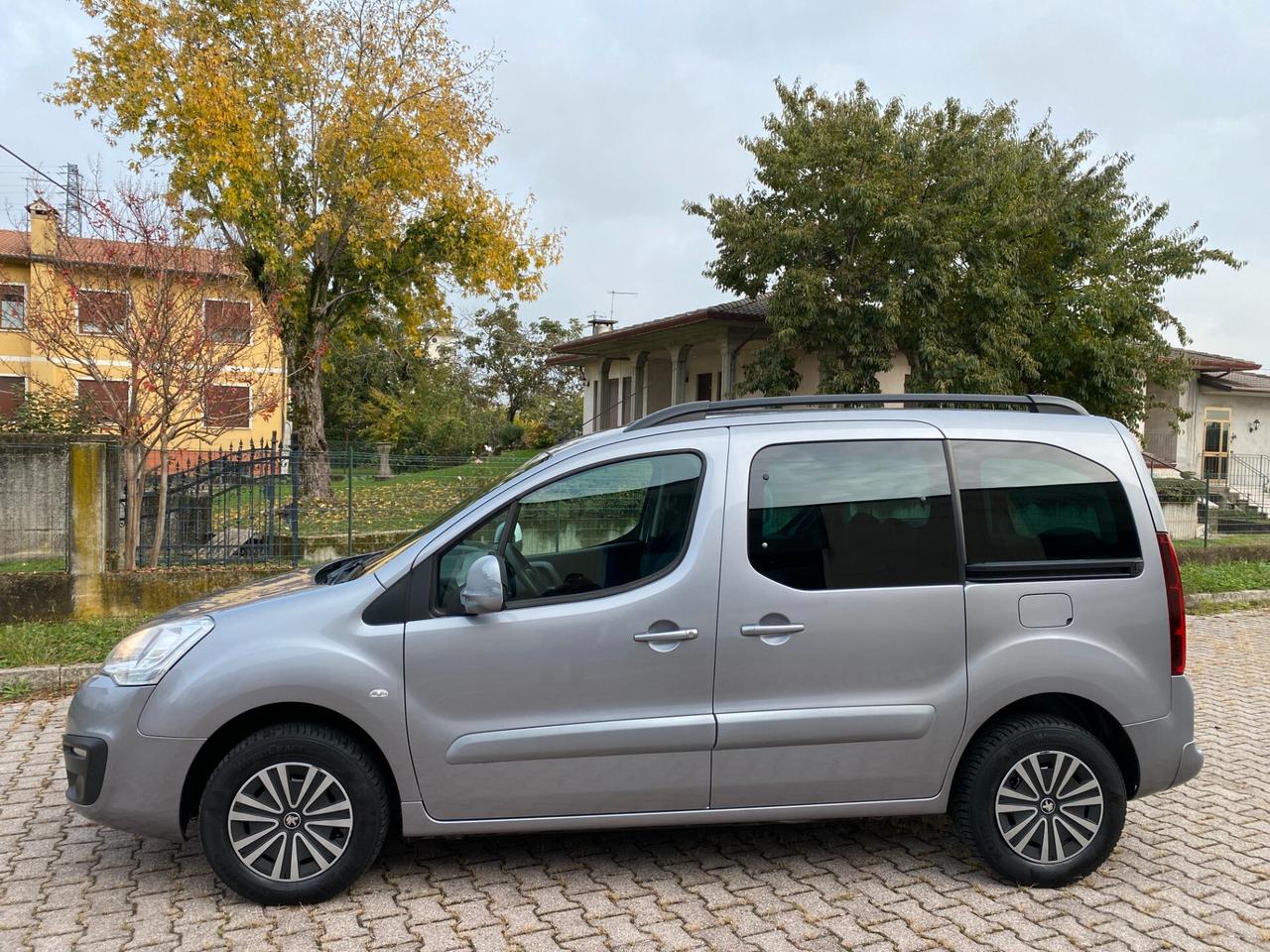 Peugeot Partner Tepee 1.6Hdi Autocarro 5 Posti EURO 6B