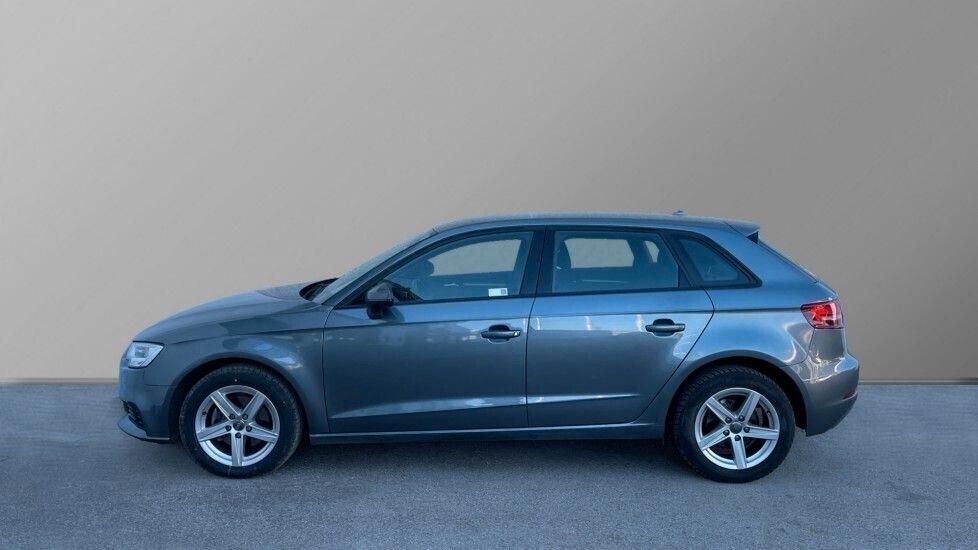 Audi A3 Sportback 1.6 TDI 115CV *LED *NAVI