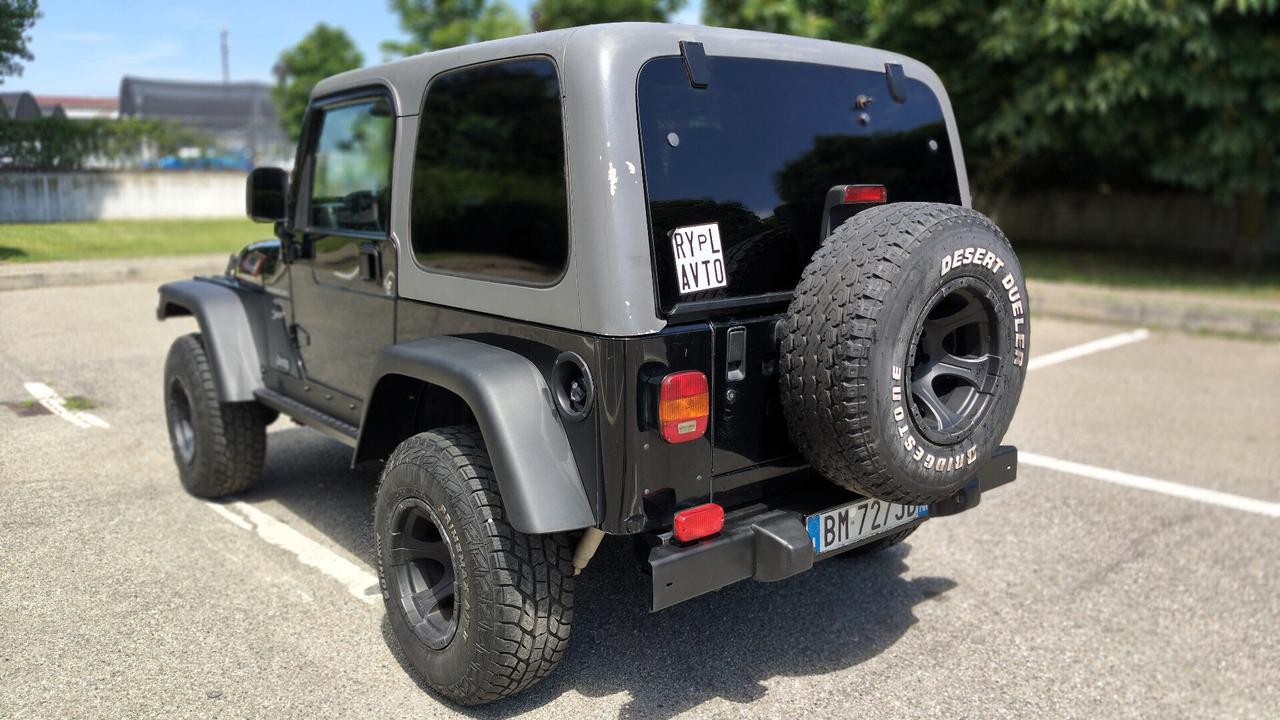 Jeep Wrangler 4.0 cat Sport ASI 4P