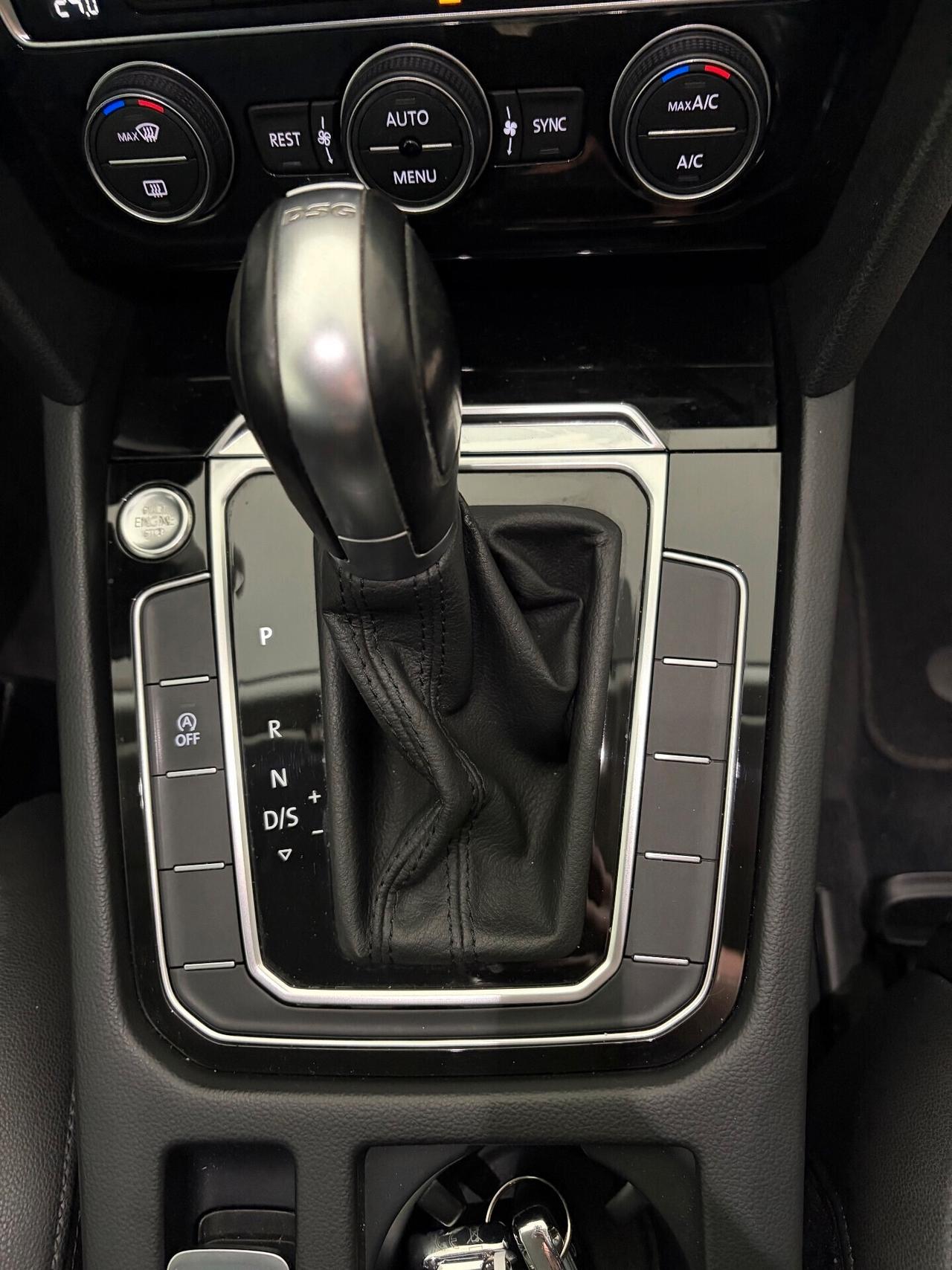 VOLKSWAGEN PASSAT VARIANT 2.0 TDI DSG EXECUTIVE