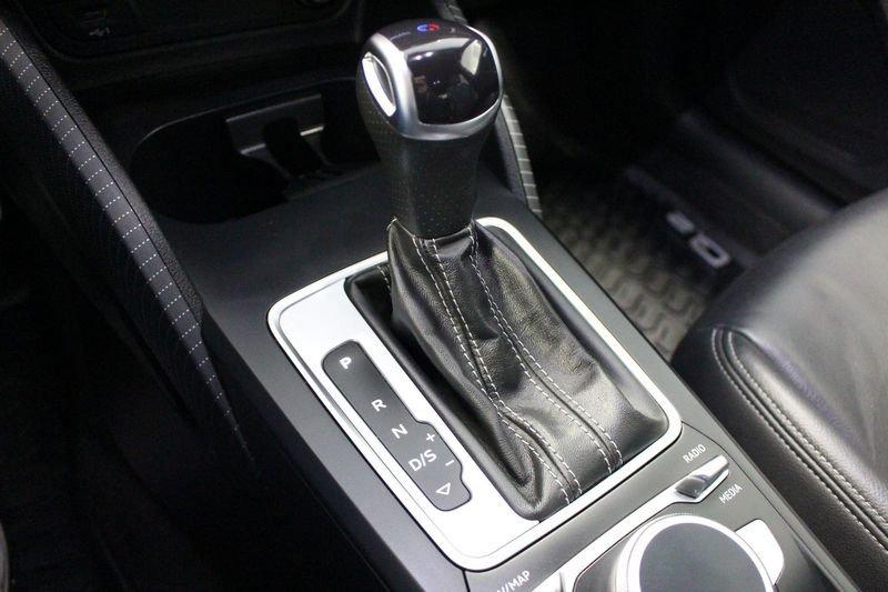 Audi Q2 Q2 30 TDI S tronic S line Edition