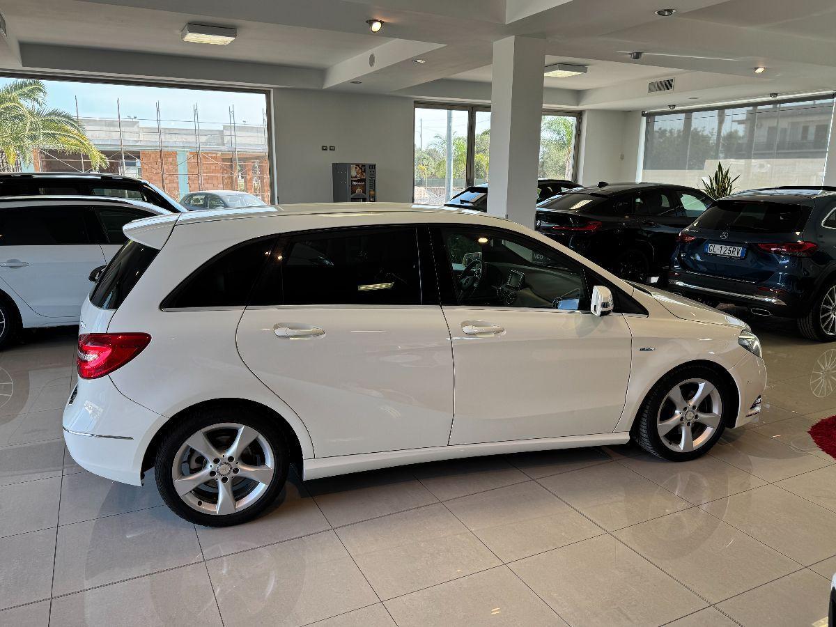 MERCEDES Classe B 200 CDI Premium