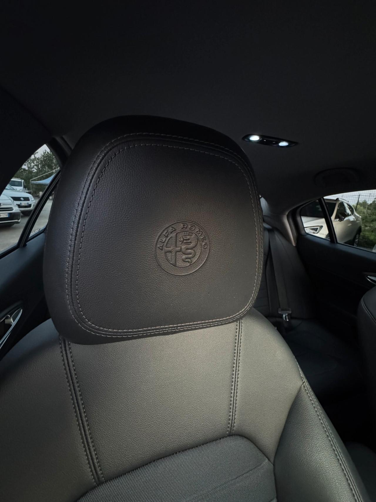 Alfa Romeo Giulia 2.2 Turbodiesel 190 CV AT8 Sprint