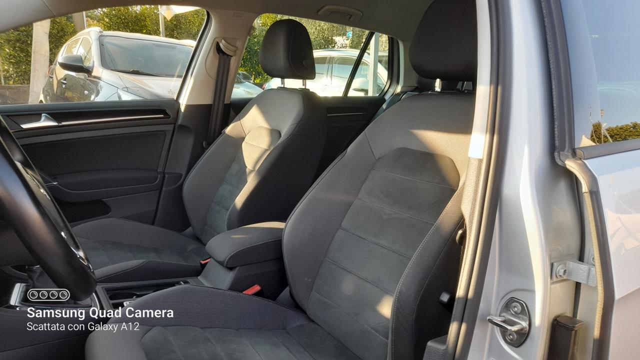 Volkswagen Golf7.5 1.6 tdi R-line Technology