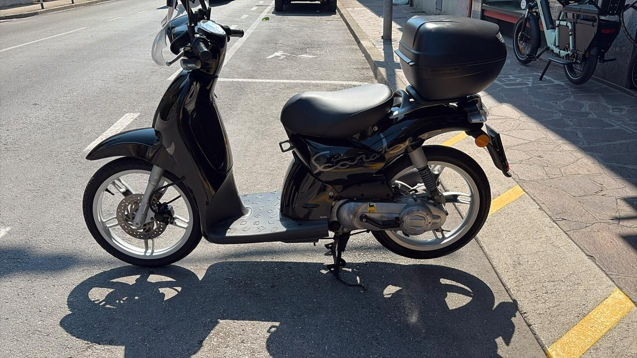 Aprilia Scarabeo 50 2T nero 03/2012