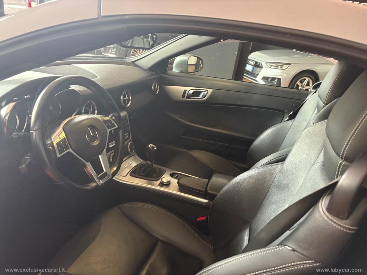MERCEDES-BENZ SLK 200 CGI Sport