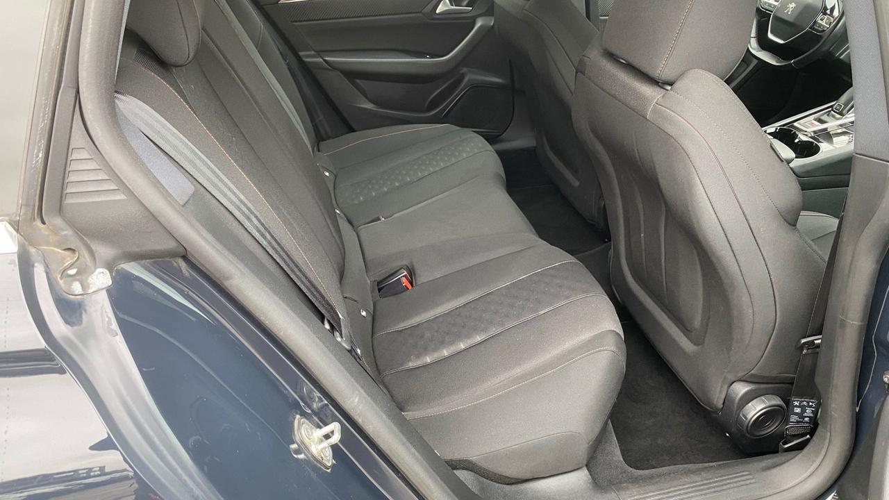 Peugeot 508 BlueHDi 130 Stop&Start EAT8 SW Allure