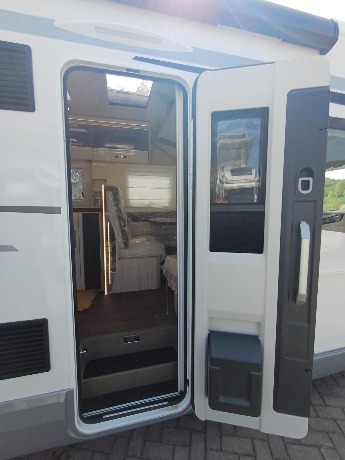 Elnagh magnum 530