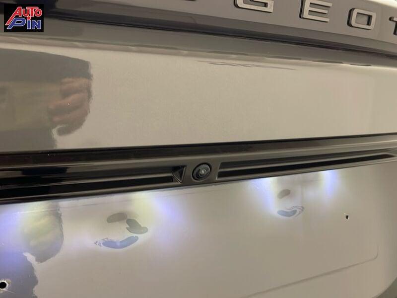 Peugeot 2008 2008 PureTech 100 S&S Allure Camera frontale