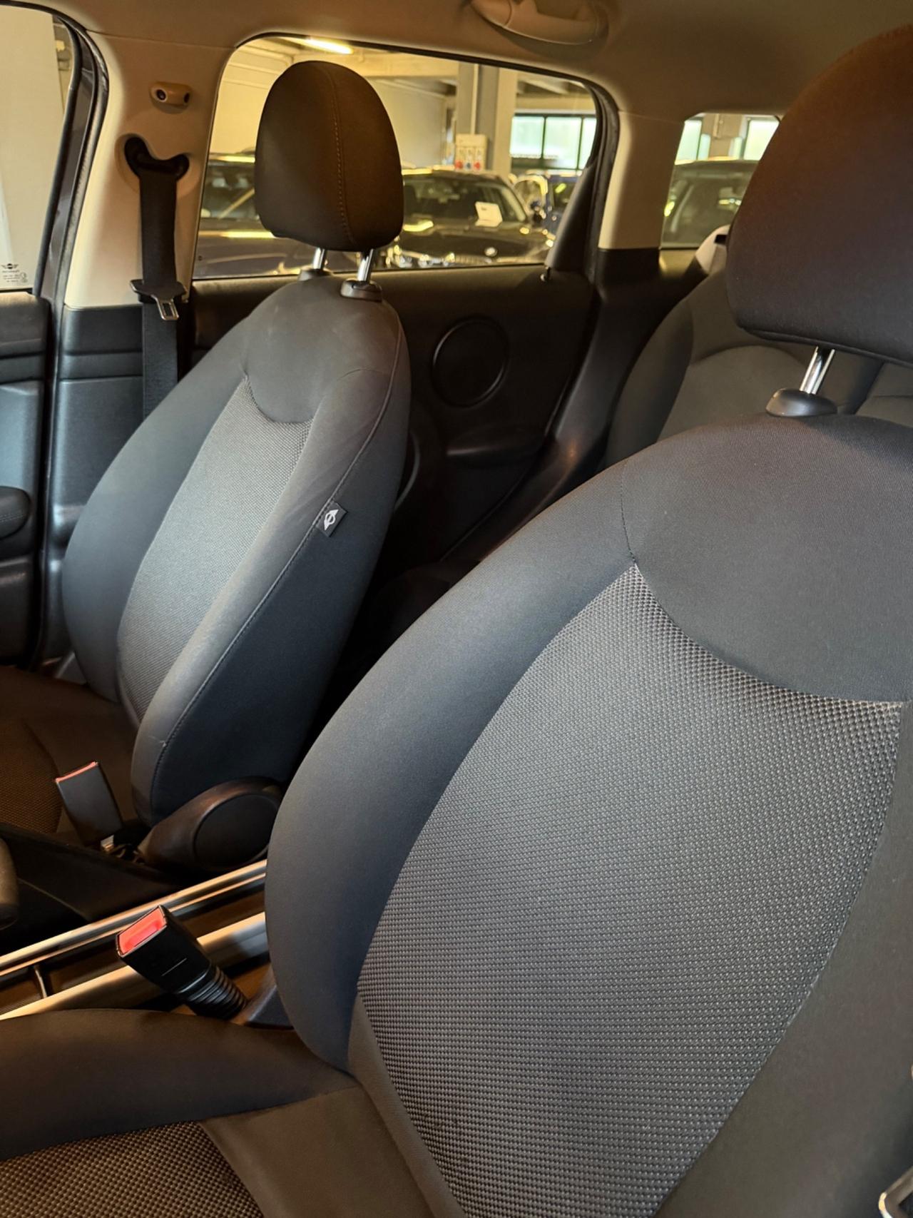 Mini COUNTRYMAN 1.6 COOPER D NEOPAT KMCERT GARANZ