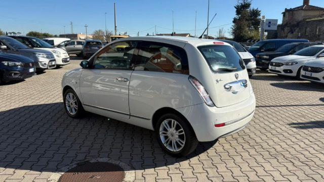 LANCIA Ypsilon 1.3 MJT 75 CV Platino IDONEA NEOPATENTATI