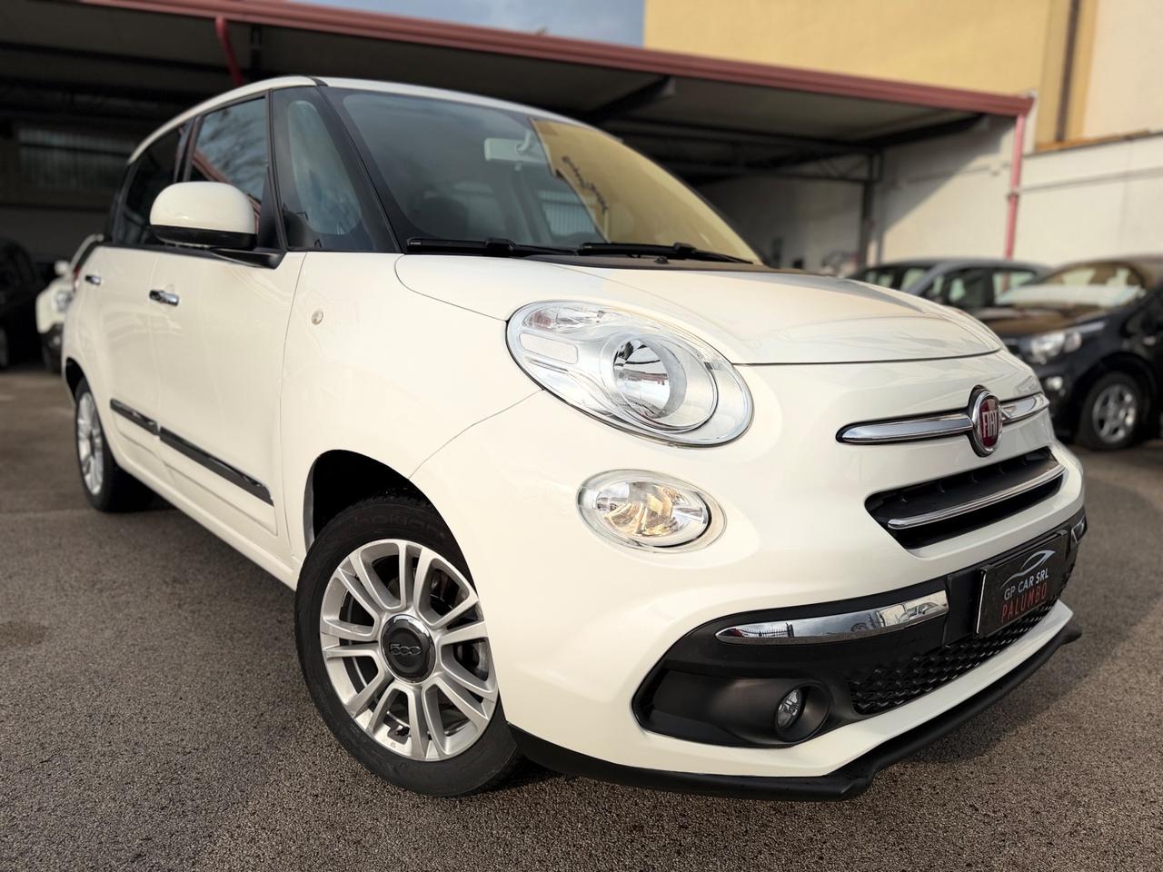 Fiat 500L 1.4 95 CV Lounge CON SOLI 64 MILA KM