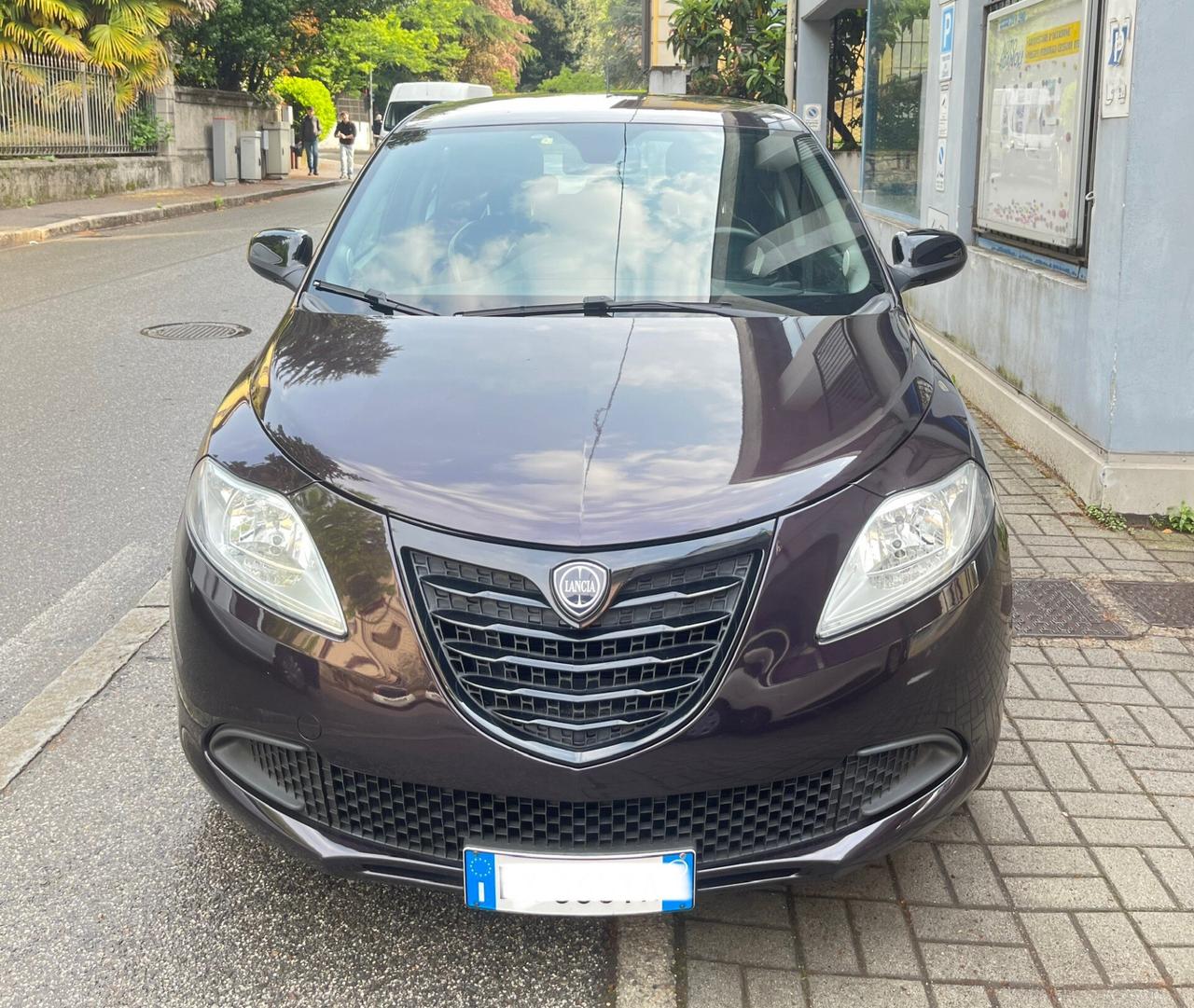 LANCIA YPSILON - 1.2 BENZINA - 5 PORTE - ANCHE PER NEOPATENTATI