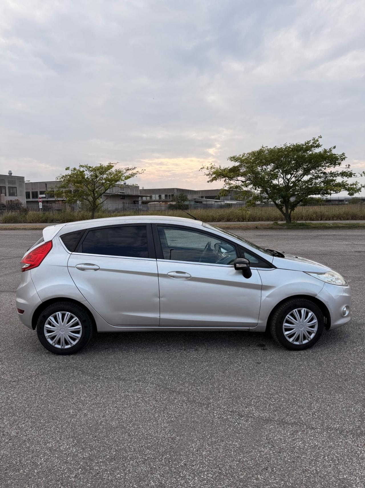 Ford Fiesta 1.2 82 CV 5 porte Titanium