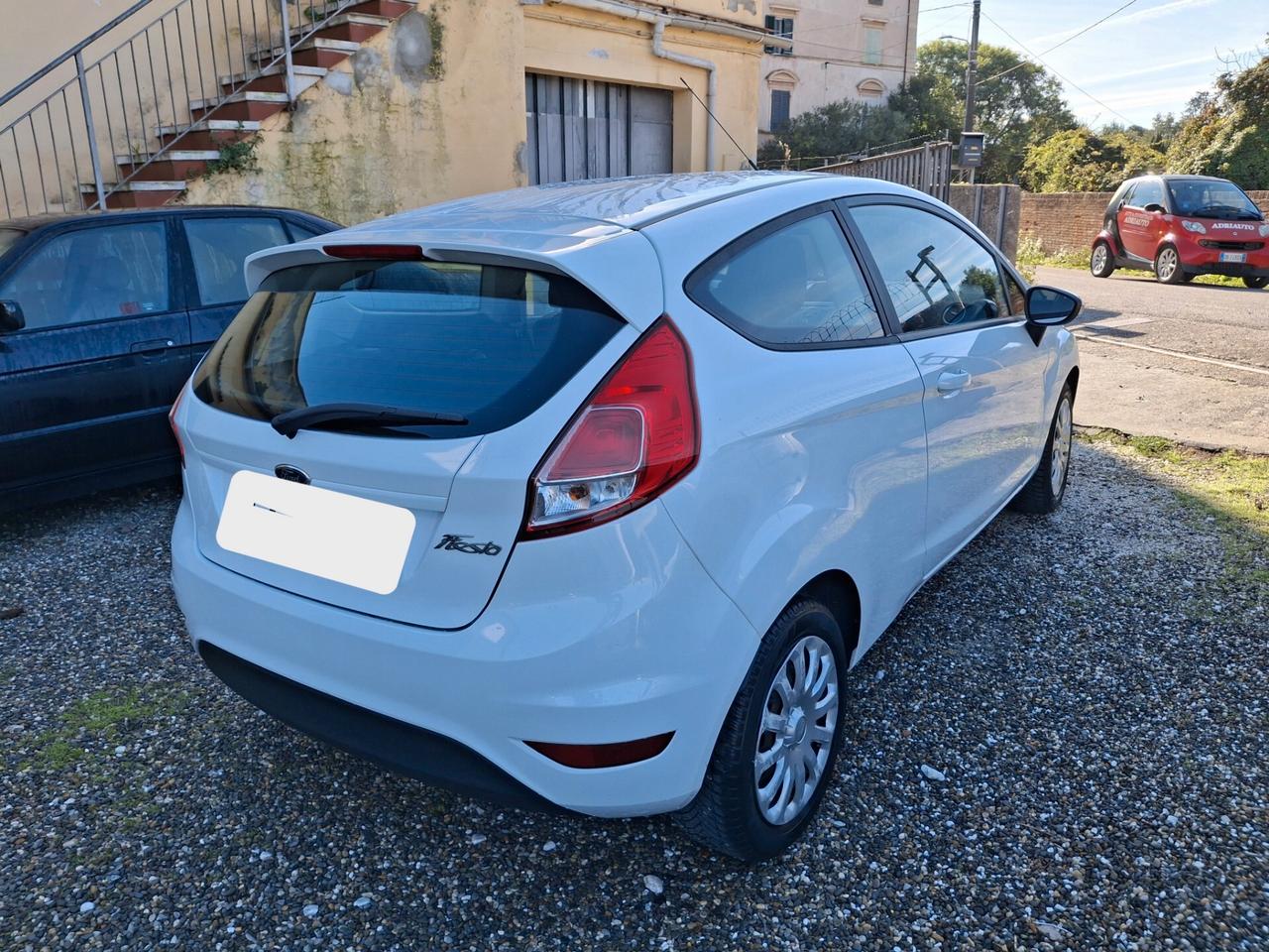 Ford Fiesta 1.5 TDCi 75CV 3 porte Black & White Edition