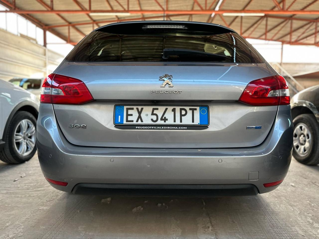 Peugeot 308 BlueHDi 150 S&S SW Allure