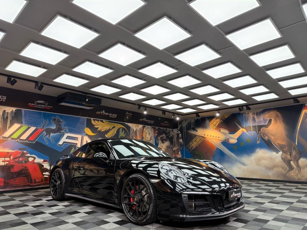 Porsche 911 3.0 Carrera 4 GTS Coupé (371)