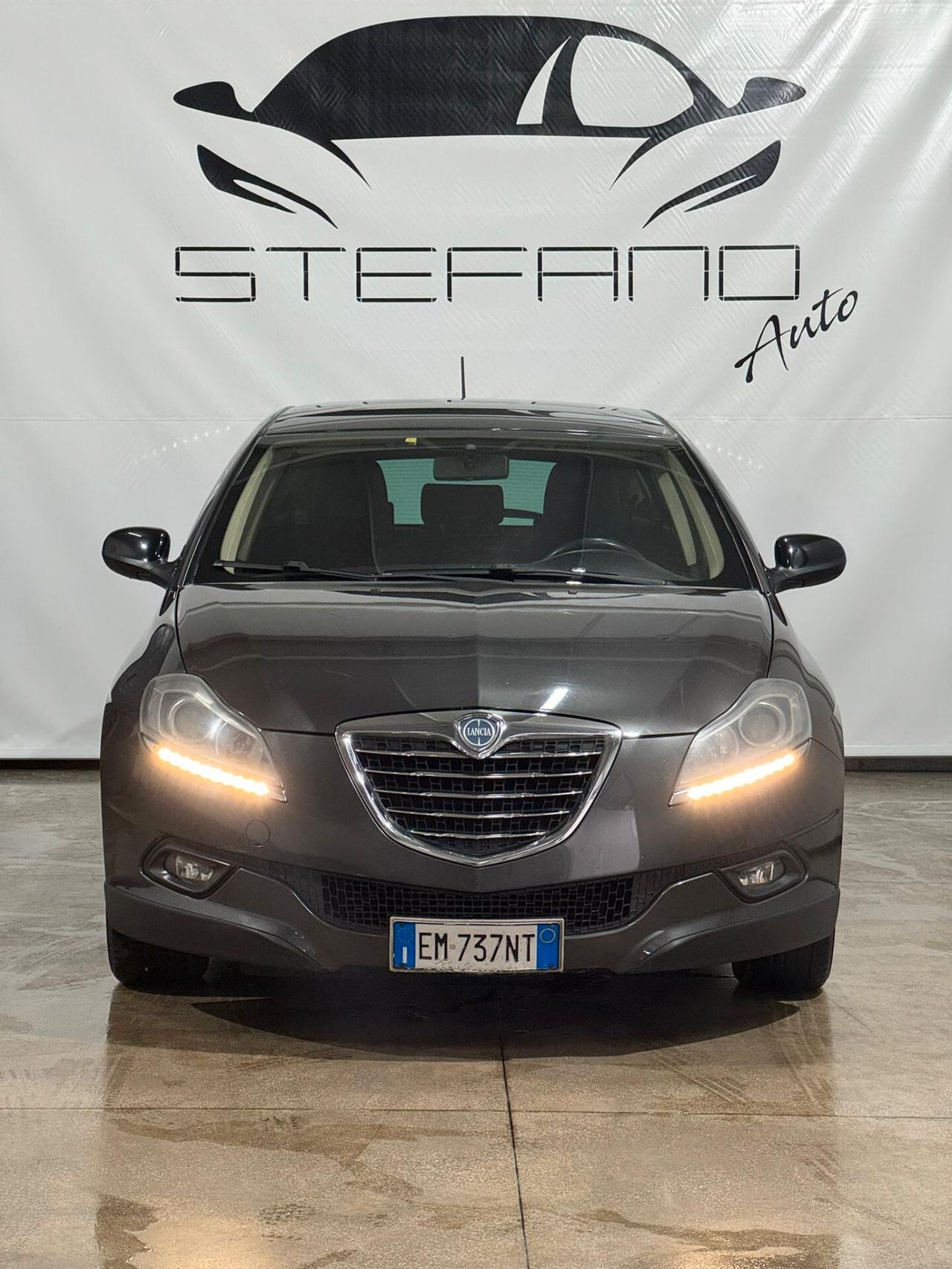 Lancia Delta 1.6 MJT DPF Silver