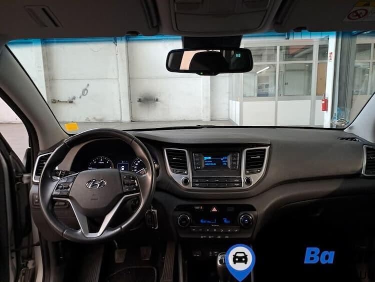 Hyundai Tucson 1.7 CRDi XPossible garanzia