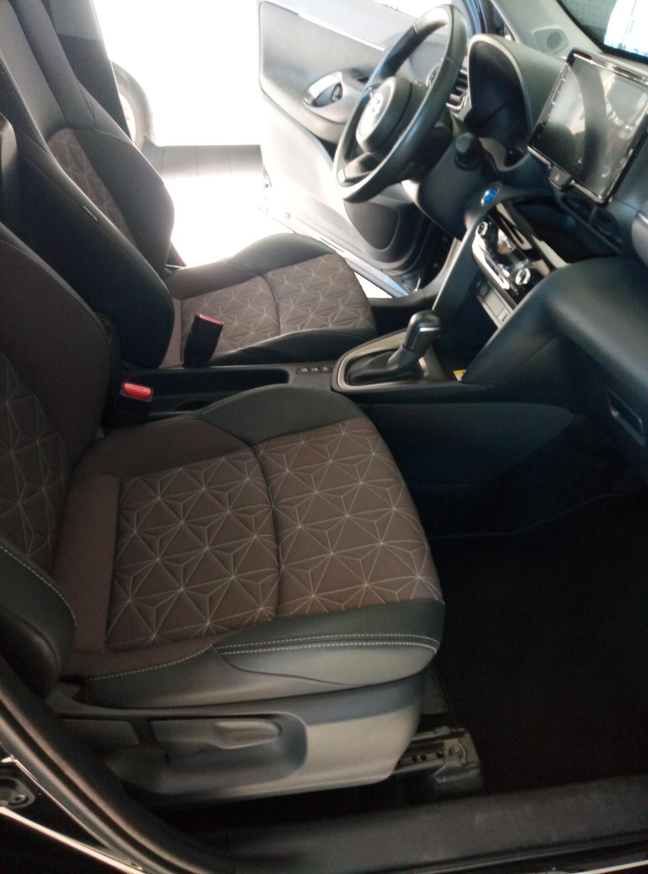 Toyota Yaris Cross 1.5 Hybrid 5p. E-CVT Lounge
