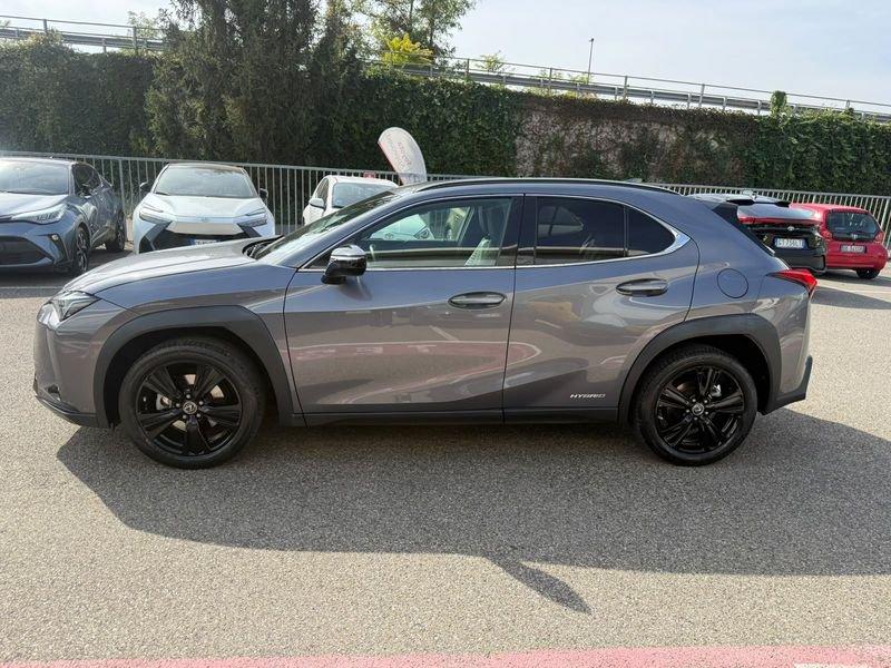 Lexus UX Hybrid Midnight Edition 2WD
