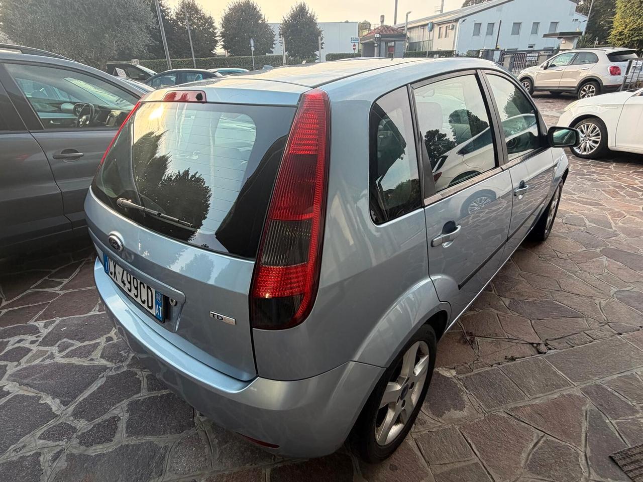 Ford Fiesta 1.4 TDCi 5p. Tecno NEOPATENTATI