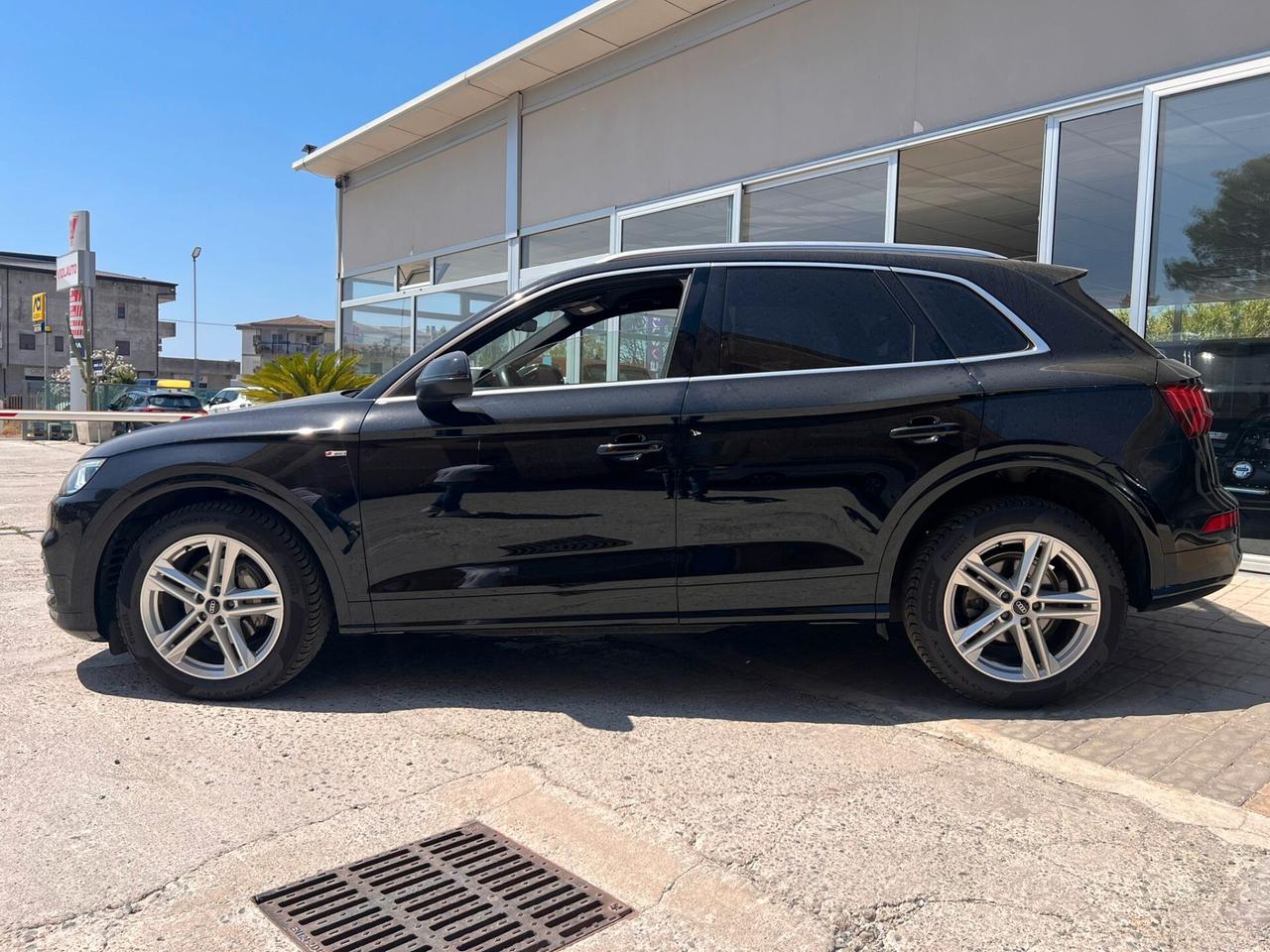 Audi Q5 30 TDI S tronic S line plus