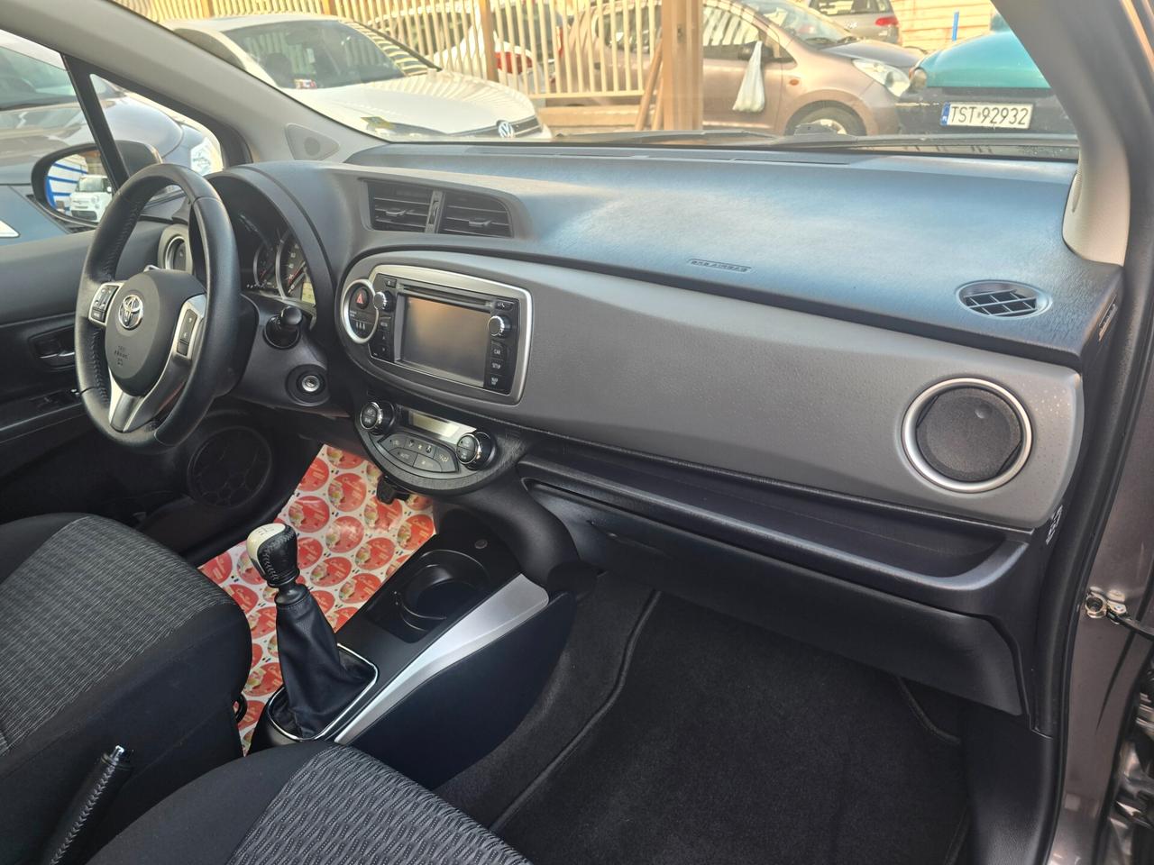 Toyota Yaris 1.4 D-4D 5 porte Lounge